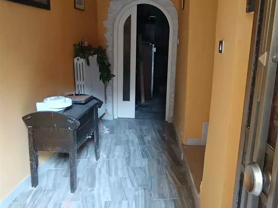 Immagine 3 di Villa in vendita  a San Giovanni Incarico