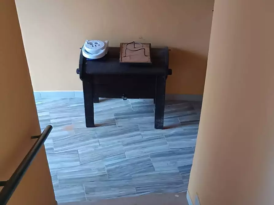 Immagine 4 di Villa in vendita  a San Giovanni Incarico