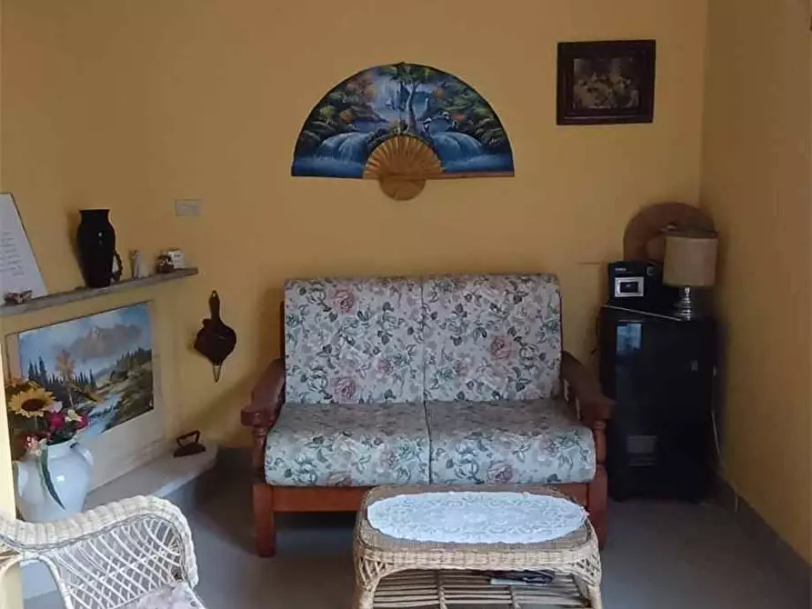 Immagine 5 di Villa in vendita  a San Giovanni Incarico