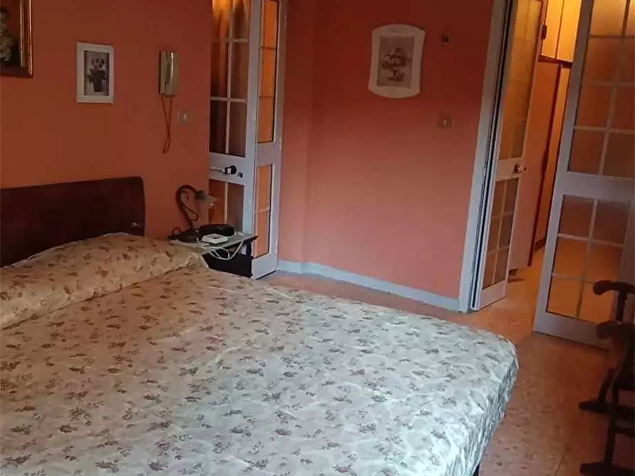 Immagine 9 di Villa in vendita  a San Giovanni Incarico