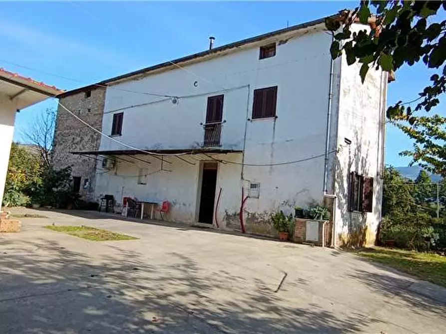Immagine 1 di Villa in vendita  a Esperia