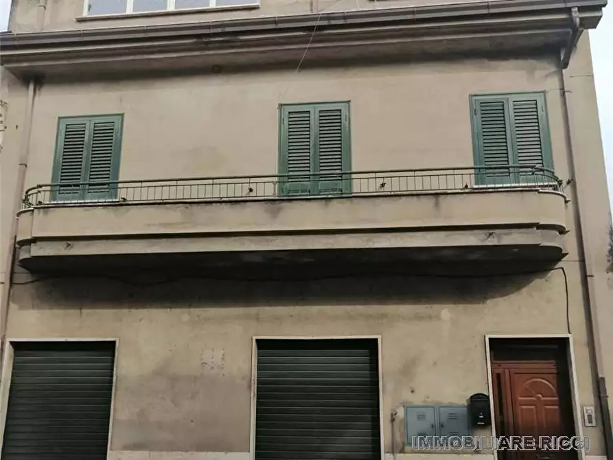 Immagine 1 di Garage in vendita  a Pontecorvo