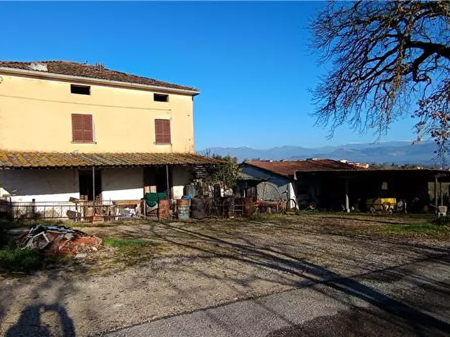 Immagine 1 di Rustico / casale in vendita  a San Giovanni Incarico
