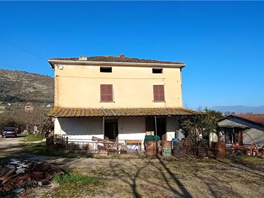 Immagine 11 di Rustico / casale in vendita  a San Giovanni Incarico