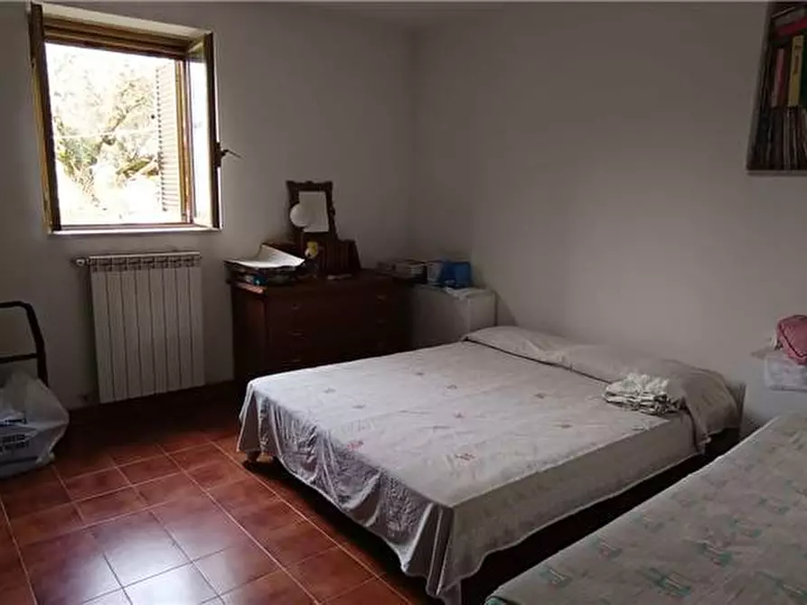 Immagine 8 di Rustico / casale in vendita  a Pico