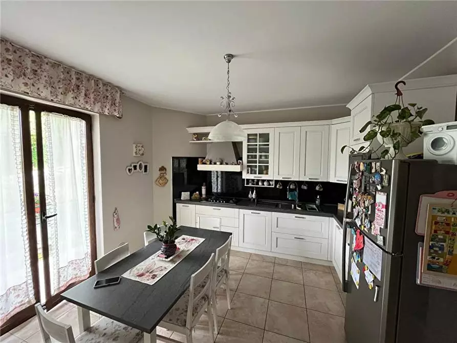 Immagine 8 di Villa in vendita  a Pontecorvo