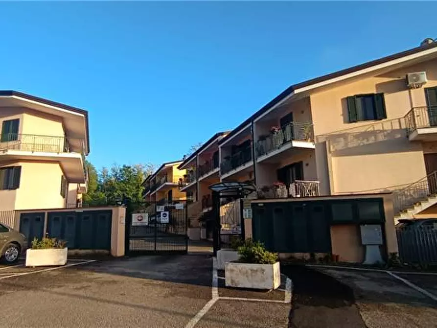 Immagine 1 di Villa in vendita  a Pontecorvo