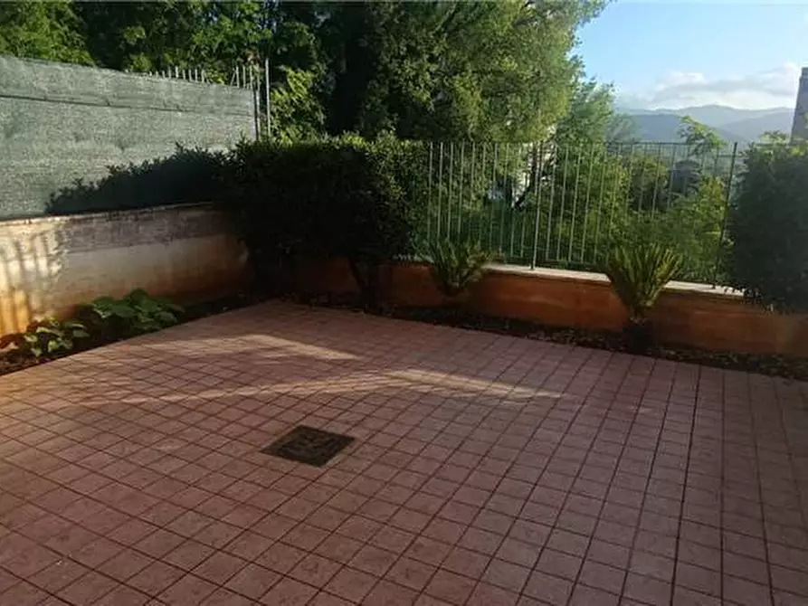 Immagine 15 di Villa in vendita  a Pontecorvo