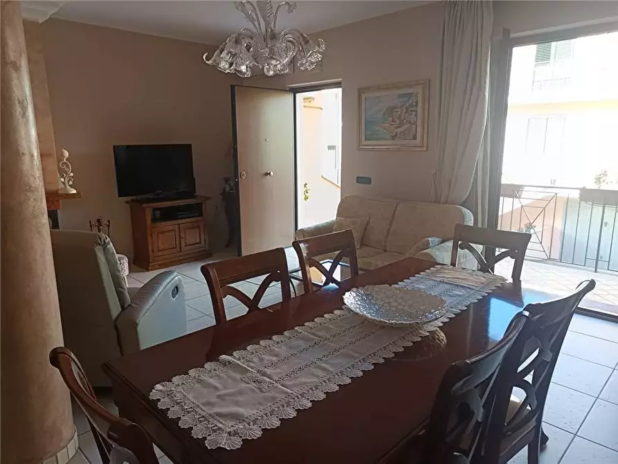 Immagine 4 di Villa in vendita  a Pontecorvo