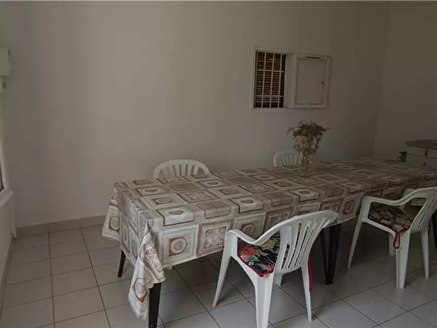 Immagine 6 di Villa in vendita  a Pontecorvo