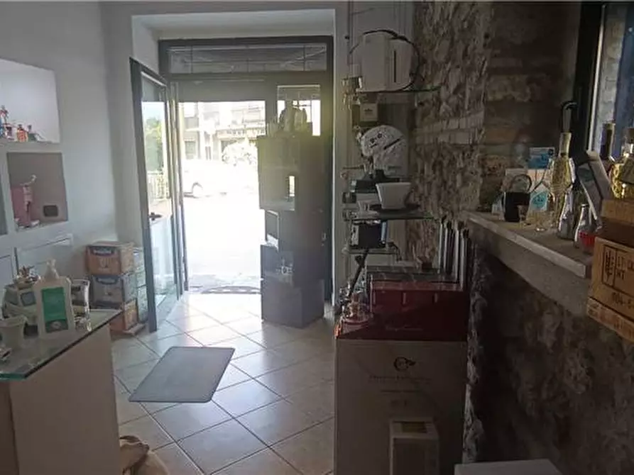 Immagine 5 di Attività commerciale in vendita  a Pontecorvo