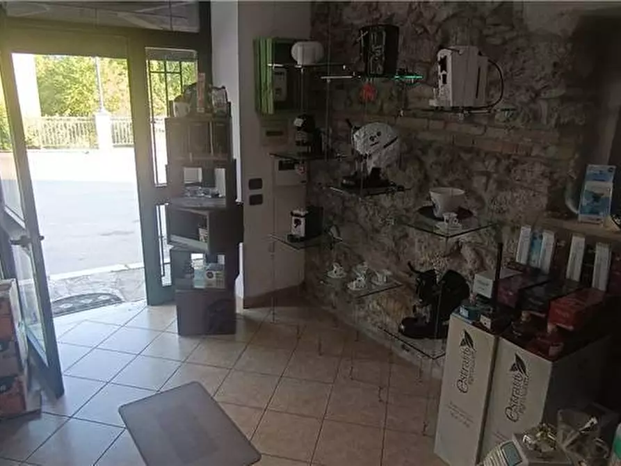 Immagine 6 di Attività commerciale in vendita  a Pontecorvo