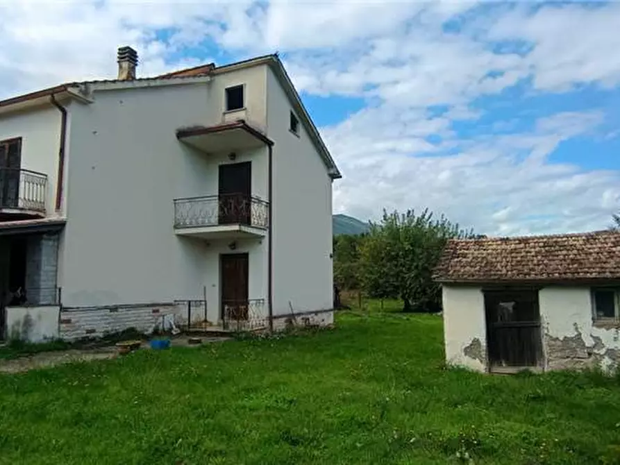 Immagine 2 di Villa in vendita  a Esperia