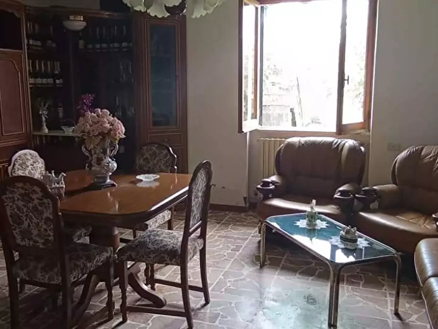 Immagine 6 di Villa in vendita  a Esperia