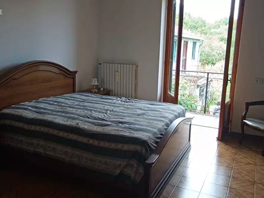 Immagine 9 di Villa in vendita  a Esperia