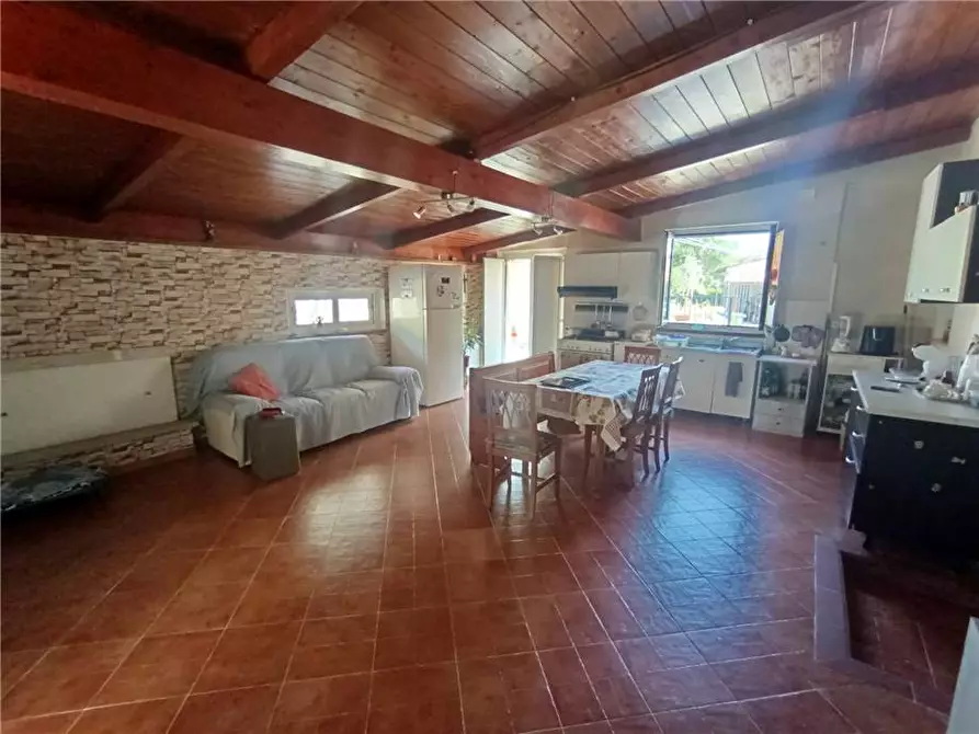 Immagine 13 di Villa in vendita  in Via Selvi Pozzo La Corte, 8 a Esperia