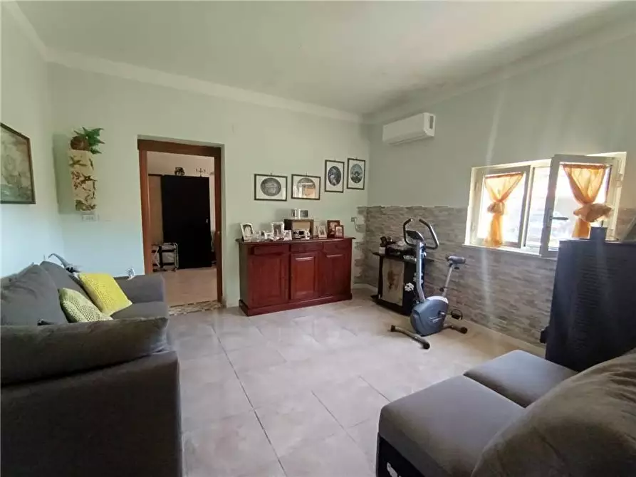 Immagine 4 di Villa in vendita  in Via Selvi Pozzo La Corte, 8 a Esperia