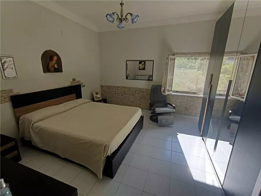 Immagine 8 di Villa in vendita  in Via Selvi Pozzo La Corte, 8 a Esperia