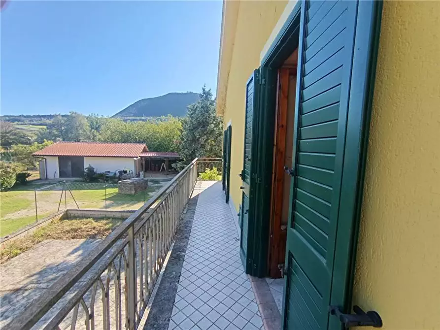 Immagine 15 di Villa in vendita  a Pontecorvo