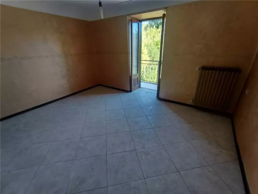 Immagine 8 di Villa in vendita  a Pontecorvo