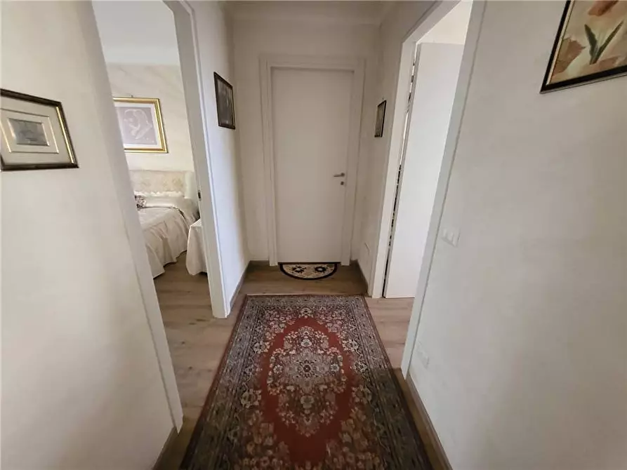 Immagine 9 di Villa in vendita  a Pontecorvo