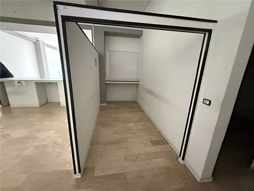 Immagine 9 di Ufficio in affitto  in Via Trieste a Pontecorvo
