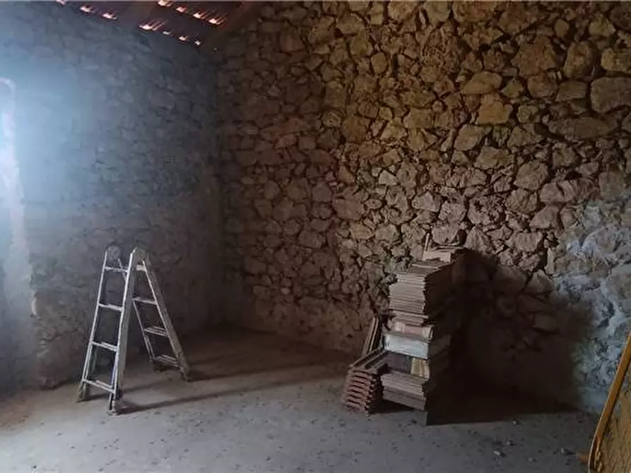 Immagine 15 di Villa in vendita  a Pontecorvo