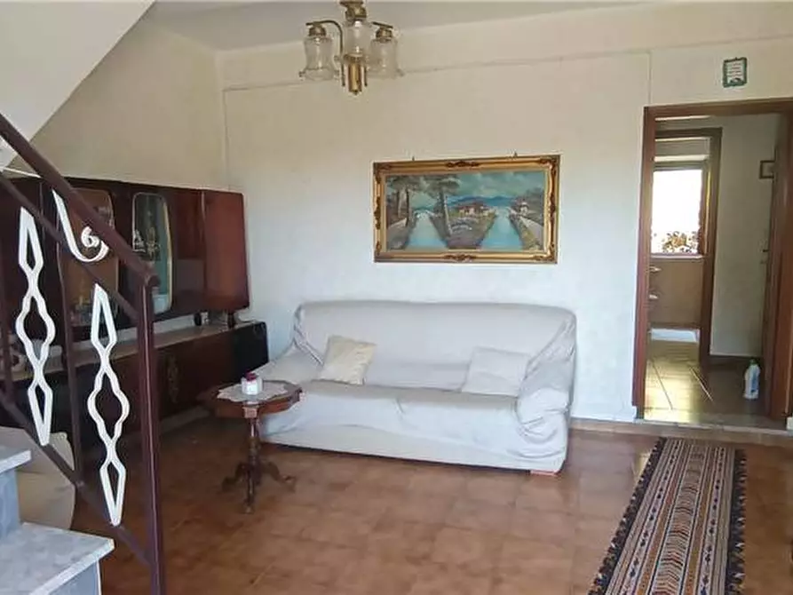 Immagine 4 di Villa in vendita  a Pontecorvo