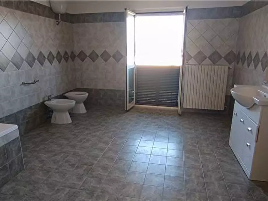 Immagine 11 di Appartamento in vendita  in Via Roma a Pontecorvo