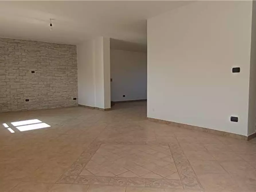 Immagine 5 di Appartamento in vendita  in Via Roma a Pontecorvo