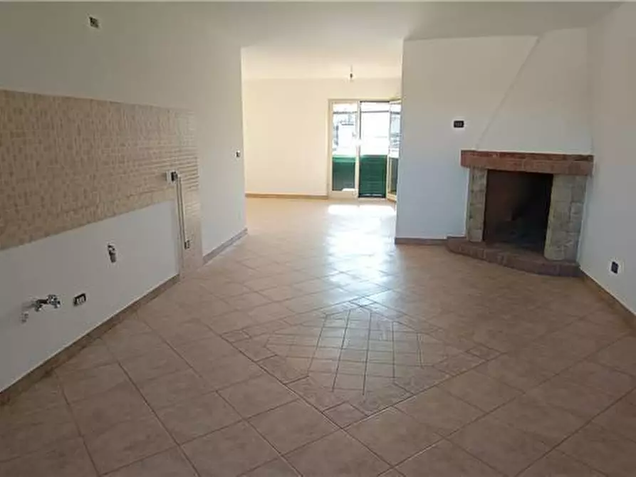 Immagine 7 di Appartamento in vendita  in Via Roma a Pontecorvo