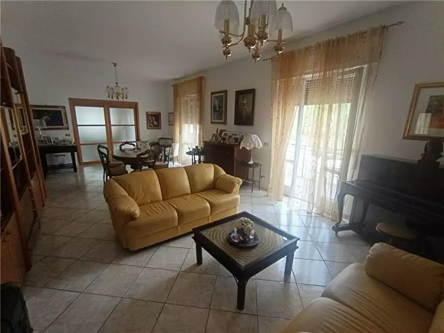 Immagine 3 di Appartamento in vendita  in Via San Giovanni Battista a Pontecorvo