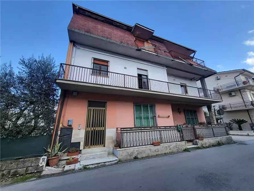 Immagine 1 di Appartamento in vendita  in Via La Libera a Pontecorvo