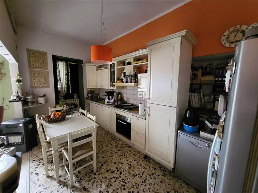 Immagine 7 di Appartamento in vendita  in Via Landolfi a Pico