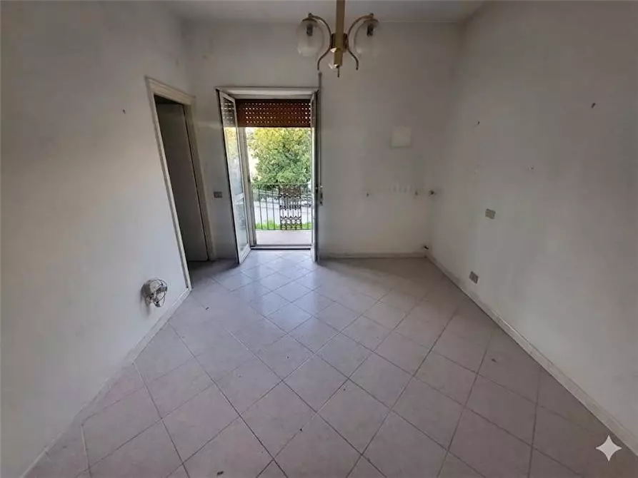 Immagine 9 di Villa in vendita  in Via Vicolo del Giglio a Pontecorvo