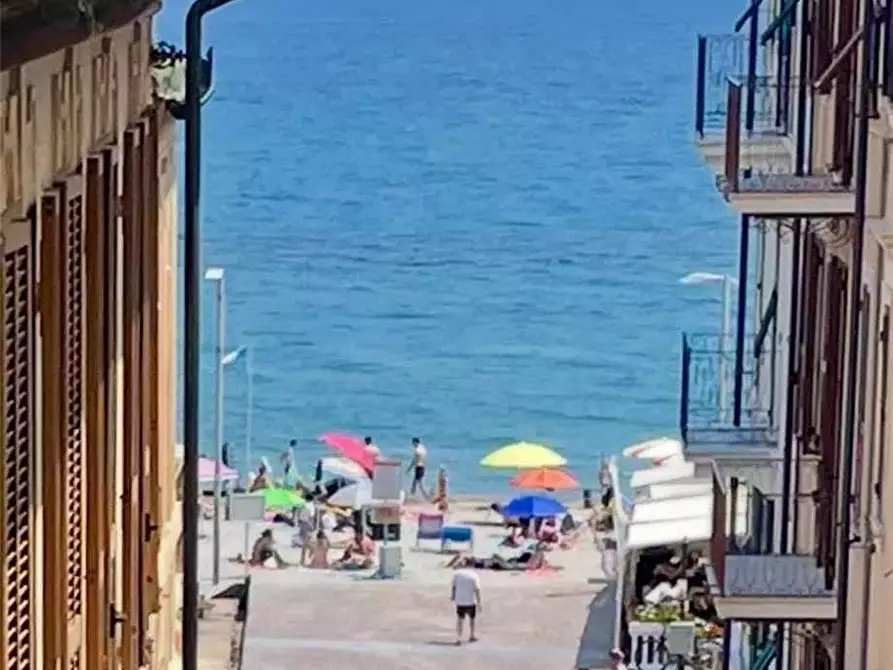 Immagine 1 di Appartamento in vendita  in Via Libertà a Ceriale