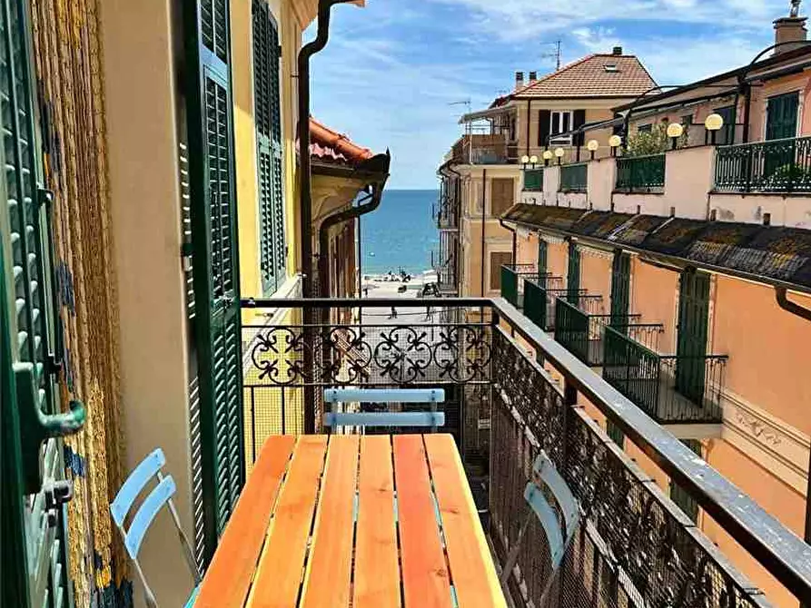 Immagine 3 di Appartamento in vendita  in Via Libertà a Ceriale