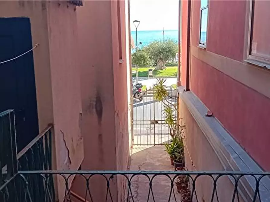 Immagine 7 di Appartamento in vendita  in Via I Maggio a Ceriale
