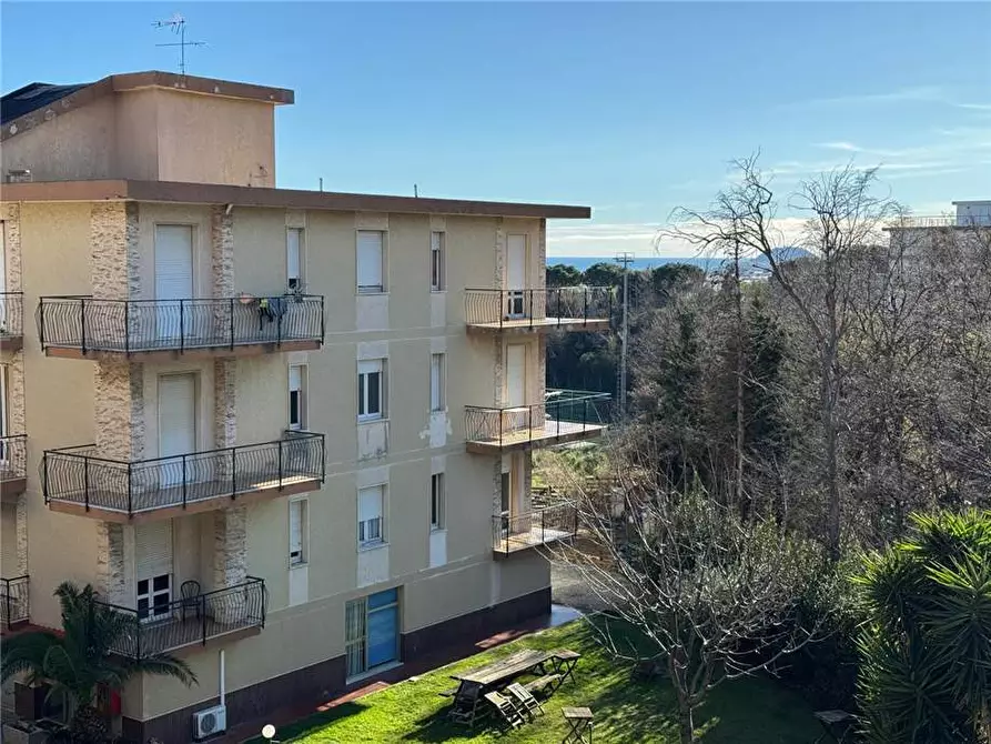 Immagine 2 di Appartamento in vendita  in Via Magnone a Ceriale