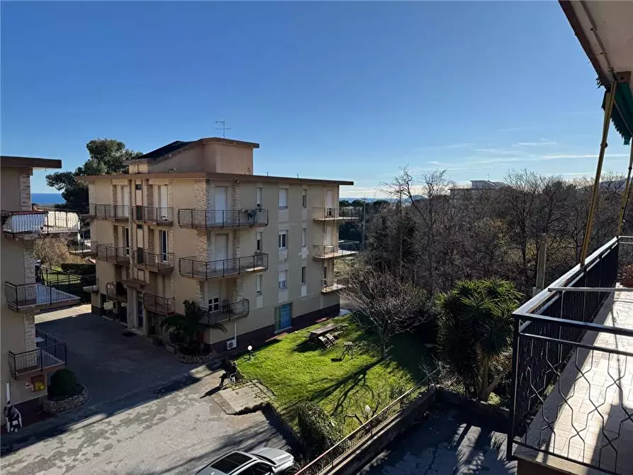 Immagine 3 di Appartamento in vendita  in Via Magnone a Ceriale