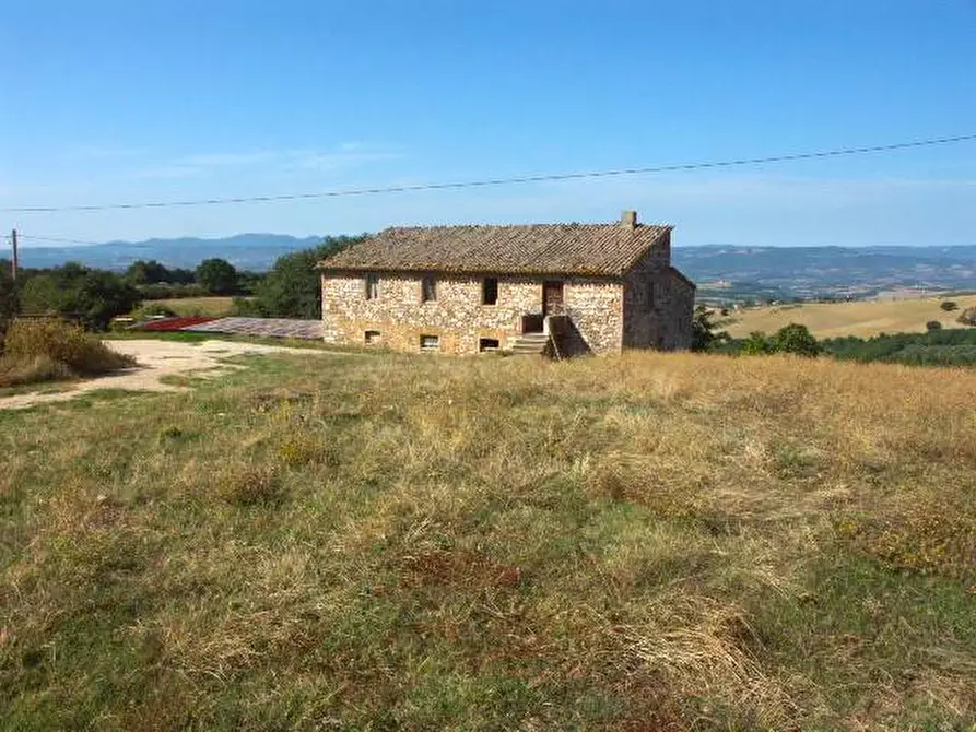 Immagine 1 di Rustico / casale in vendita  in Loc. Castelvecchio a Massa Martana