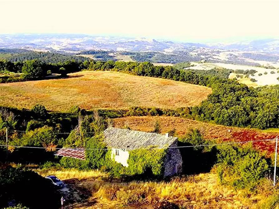 Immagine 2 di Rustico / casale in vendita  in Loc. Castelvecchio a Massa Martana