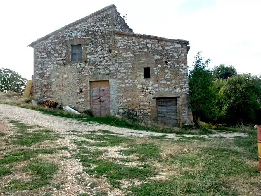 Immagine 5 di Rustico / casale in vendita  in Loc. Castelvecchio a Massa Martana