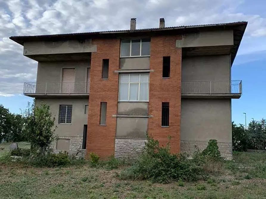 Immagine 1 di Villa in vendita  a Gualdo Cattaneo