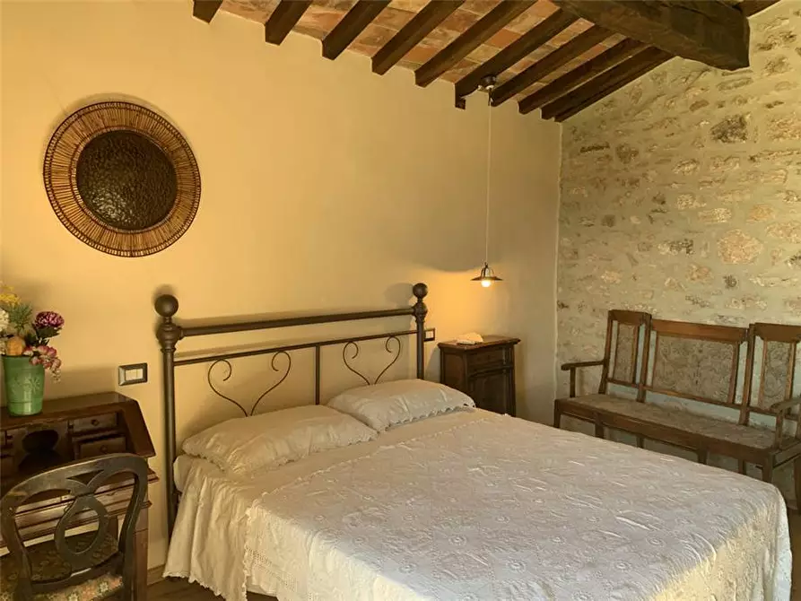 Immagine 2 di Stabile in affitto  in Loc. San Terenziano a Gualdo Cattaneo