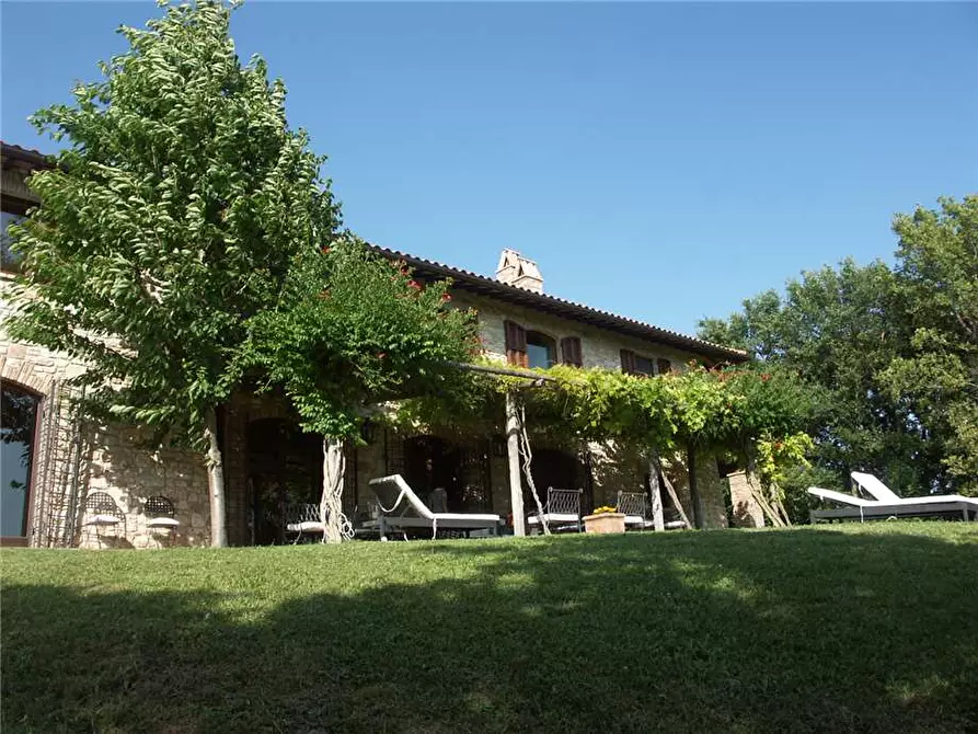 Immagine 12 di Casa vacanze in affitto  in Loc. Castelvecchio a Massa Martana
