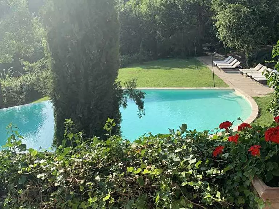 Immagine 13 di Casa vacanze in affitto  in Loc. Castelvecchio a Massa Martana