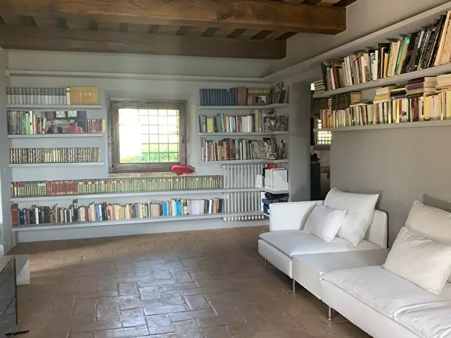 Immagine 14 di Casa vacanze in affitto  in Loc. Castelvecchio a Massa Martana