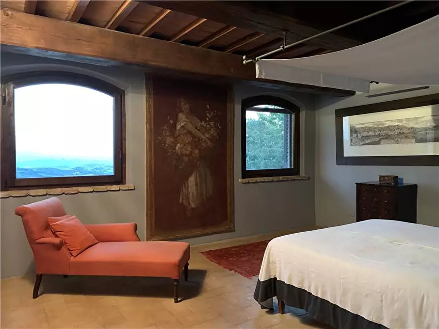 Immagine 16 di Casa vacanze in affitto  in Loc. Castelvecchio a Massa Martana