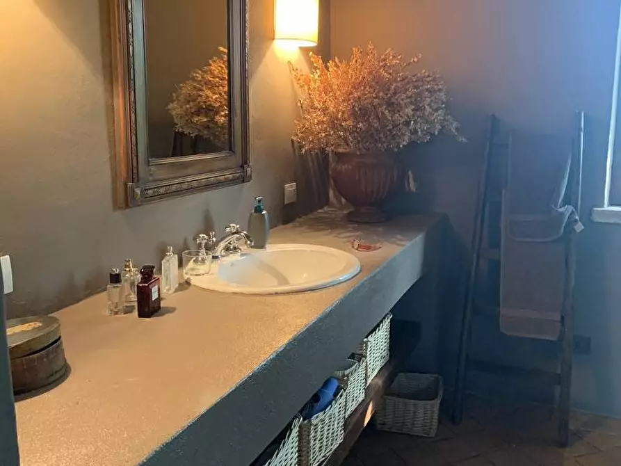 Immagine 21 di Casa vacanze in affitto  in Loc. Castelvecchio a Massa Martana